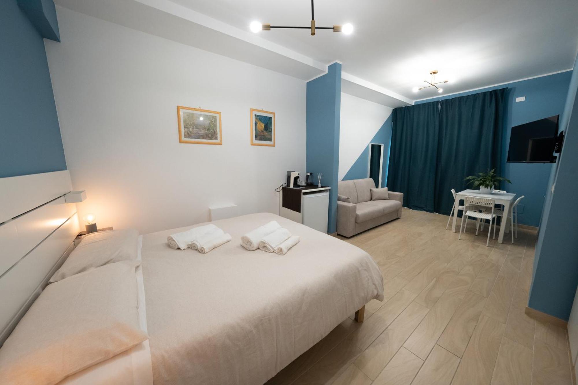 Palazzo Ennio Hotel Bari Exterior photo